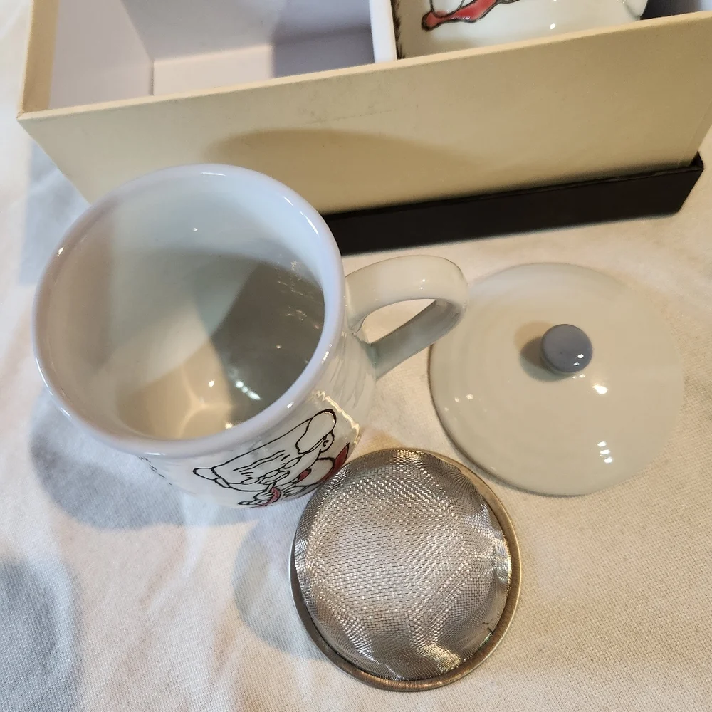Arita Japanese Ceramic Tea Mugs with Infusers Set of 2 Grandma Grandpa Design